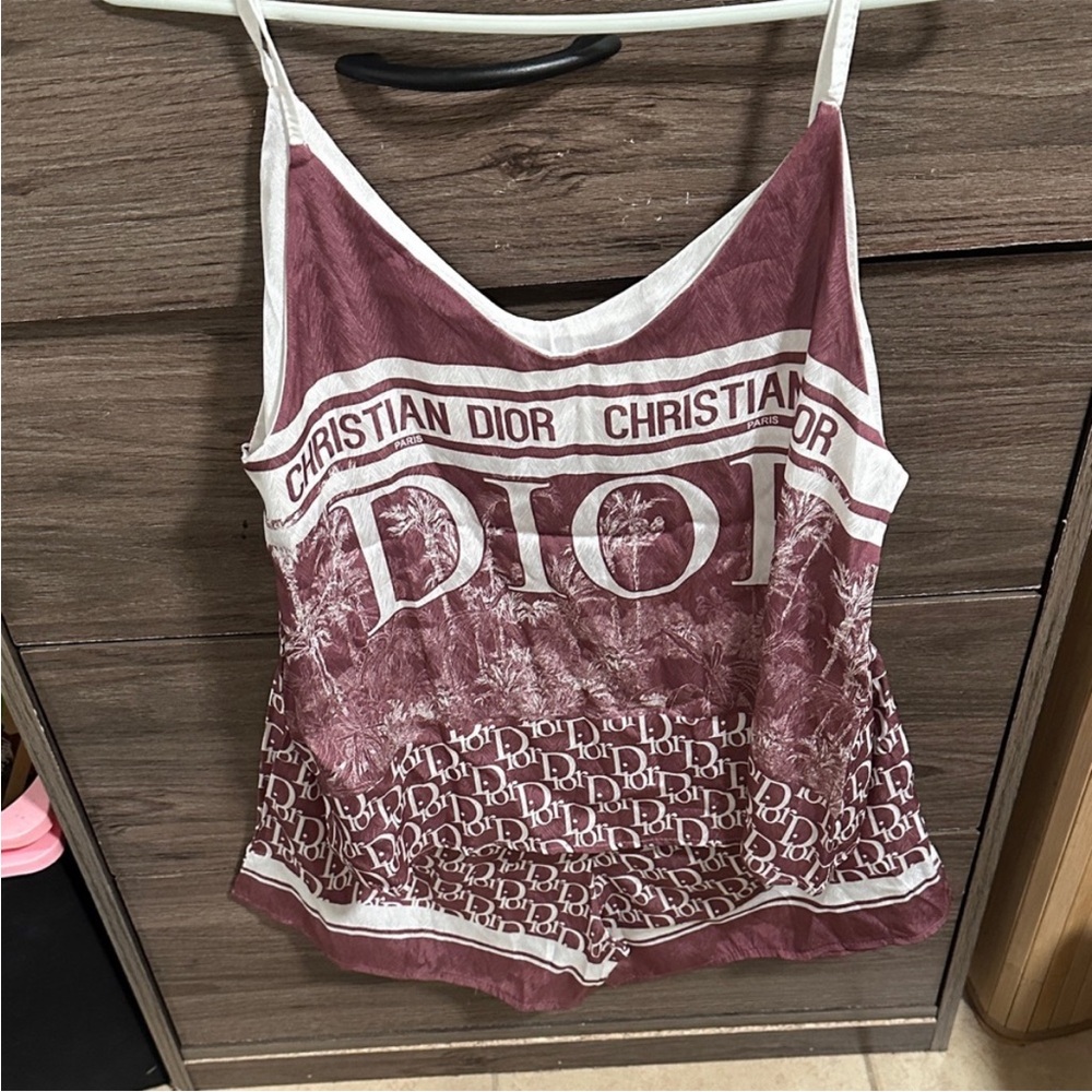 Women's Burgundy and White
Camisole size S